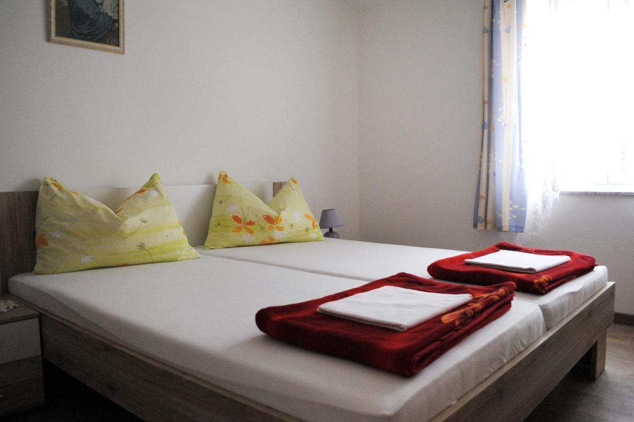 Apartments With A Parking Space Jadranovo, Crikvenica - 5285 Bagian luar foto